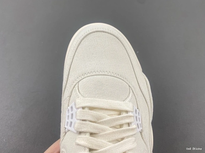549 x 4 AO2571-100 Air UrbanStyle Levi's 'White' Jordan 0915